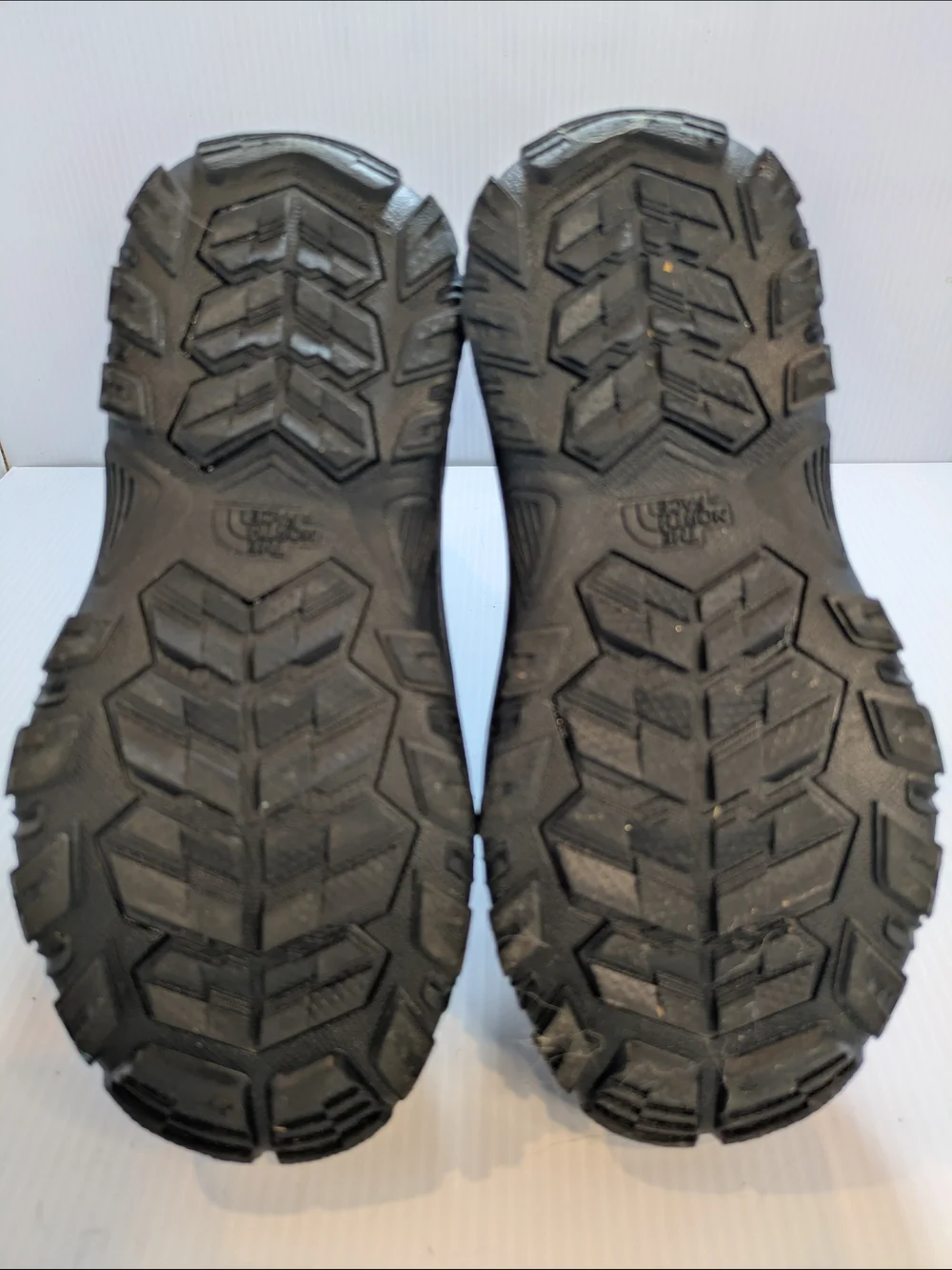 The North Face Waterproof Insulated Winter Snow Boots Youth 4/ women’s size 5.5